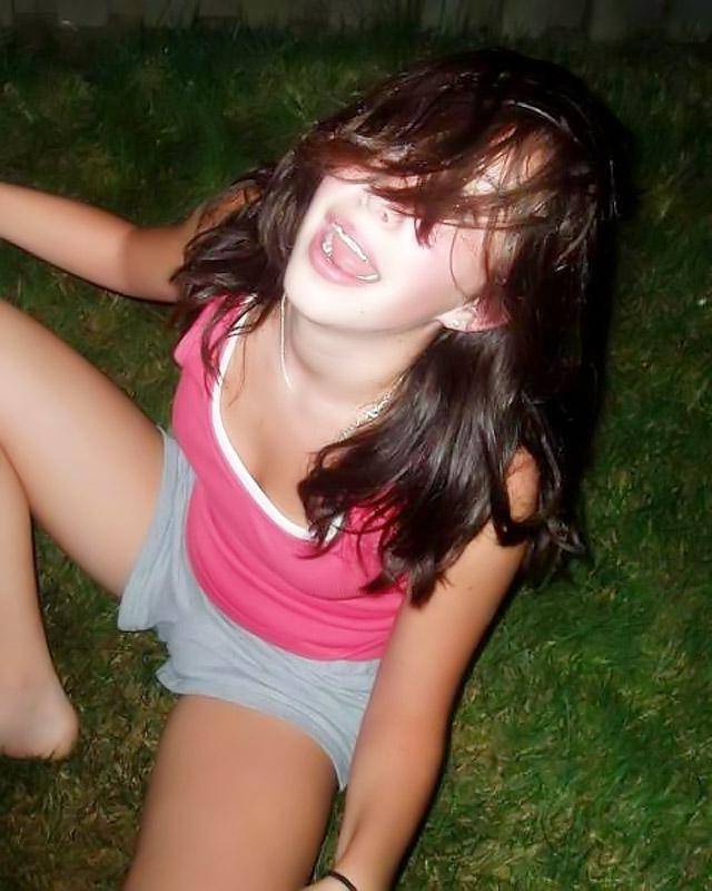 Пьяные девушки превращают вечеринки в горячую порку 1 фотография