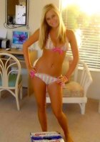 Пьяные девушки показывают свои прелести 4 фотография