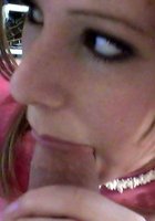 Пьяные девушки делают минет незнакомцам 1 фотография