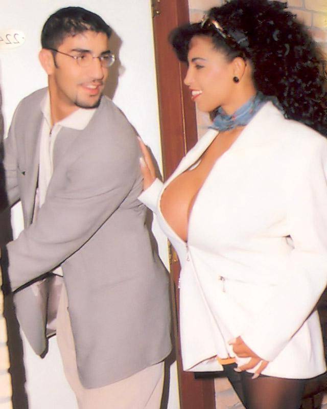 Теплой спермой облил большие сиськи 2 фотография