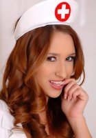 Большие титьки медсестры 1 фотография