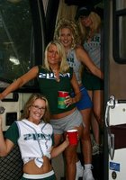 Групповушка поместилась на диване 2 фотография Групповушка поместилась на диване 2 фотография