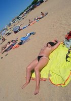 Романтическая толстушка любит стриптиз 13 фотография