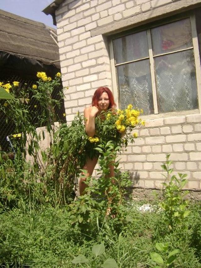 Сексуальные каникулы Оли в деревне 3 фотография