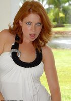 Обожгла мужика сексуальной страстью 4 фотография