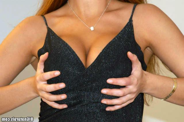 Хочет сильно поебаться 16 фотография