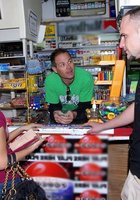 Верка трахнулась с незнакомцем в машине 4 фотография Верка трахнулась с незнакомцем в машине 4 фотография