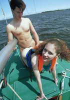 Секс на яхте запечатлен в порно фото 9 фотография Секс на яхте запечатлен в порно фото 9 фотография