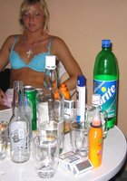 Пьяная бабенку уснула после разврата на вечеринке 11 фотография Пьяная бабенку уснула после разврата на вечеринке 11 фотография