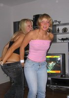 Пьяная бабенку уснула после разврата на вечеринке 30 фотография Пьяная бабенку уснула после разврата на вечеринке 30 фотография