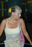 Муженек вылизывает волосатую манду озабоченной супруги 1 фотография