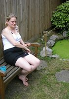 Стремная баба желает потрахаться на даче 15 фотография