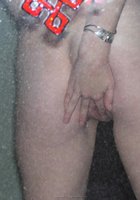 Голая Алиса запечатлевает торчащие сиськи 10 фотография