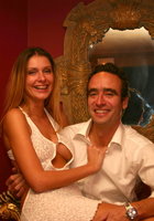 Американская жена дома хвастается стройным телом 1 фотография