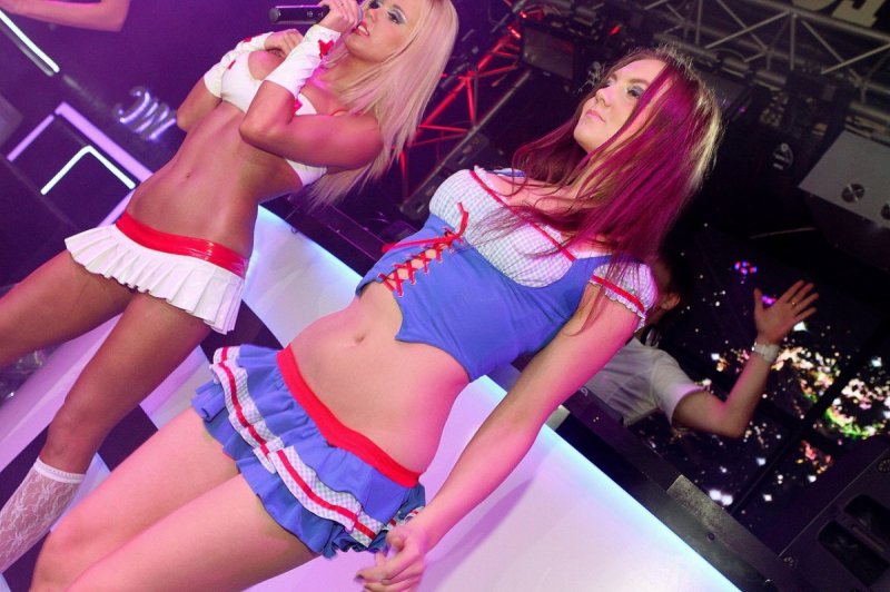 Ночное пати и Катя Самбука 5 фотография