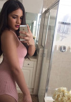 Сучки выложили снимки больших попок в инстаграм 5 фотография