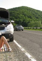 Похотливые шалашовки озорничают несмотря на возраст 29 фотография