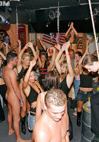 Выпившие развратницы сношаются на вечеринке для взрослых 9 фотография Выпившие развратницы сношаются на вечеринке для взрослых 9 фотография