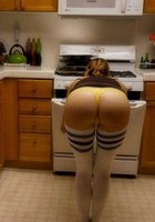 Интим селфи Пенни из Теории большого взрыва 16 фотография