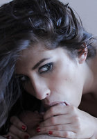 Шатенка с аппетитными буферами в разных позах занимается сексом с любовником 12 фотография